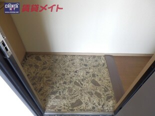 伊勢中川駅 徒歩10分 2階の物件内観写真